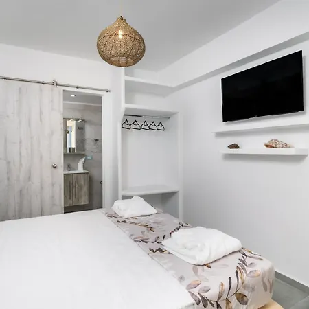 Serenity In Apartment Pollonia